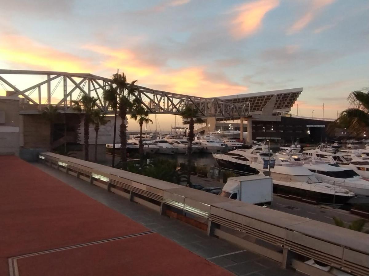Mar Y Pepa Hotel Sant Adrià de Besòs Kültér fotó