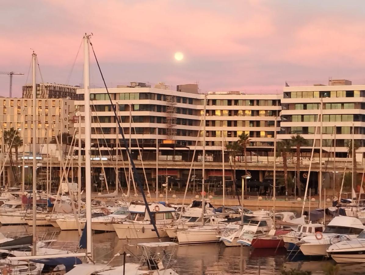 Mar Y Pepa Hotel Sant Adrià de Besòs Kültér fotó